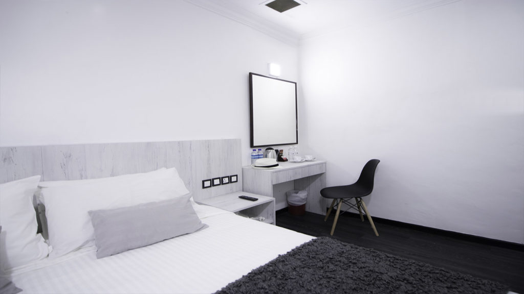 Lavender Hotel Premier King Room 1